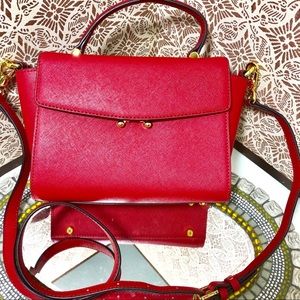 Women NWOT red vegan leather structured handbag